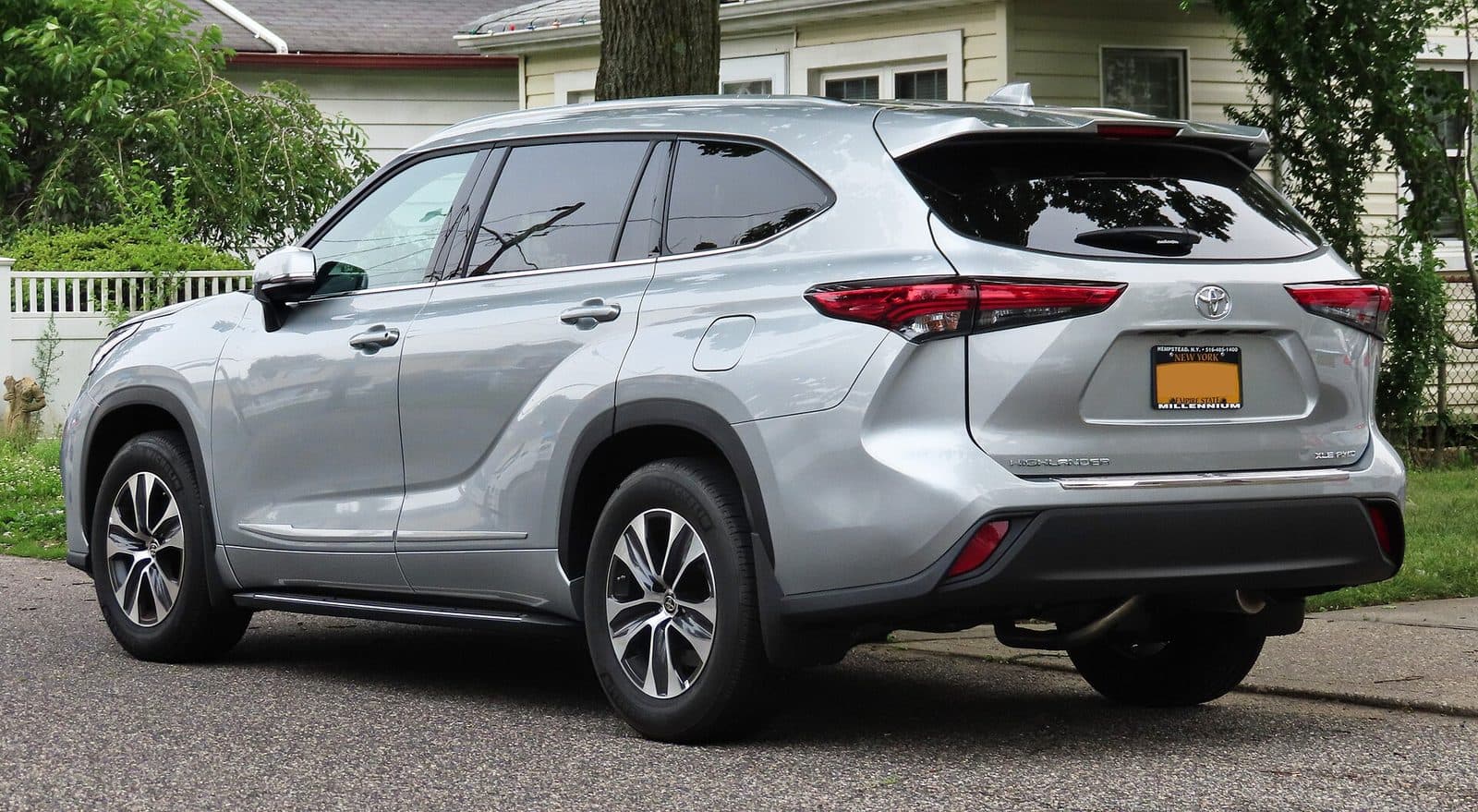 Toyota Highlander — 4th Generation